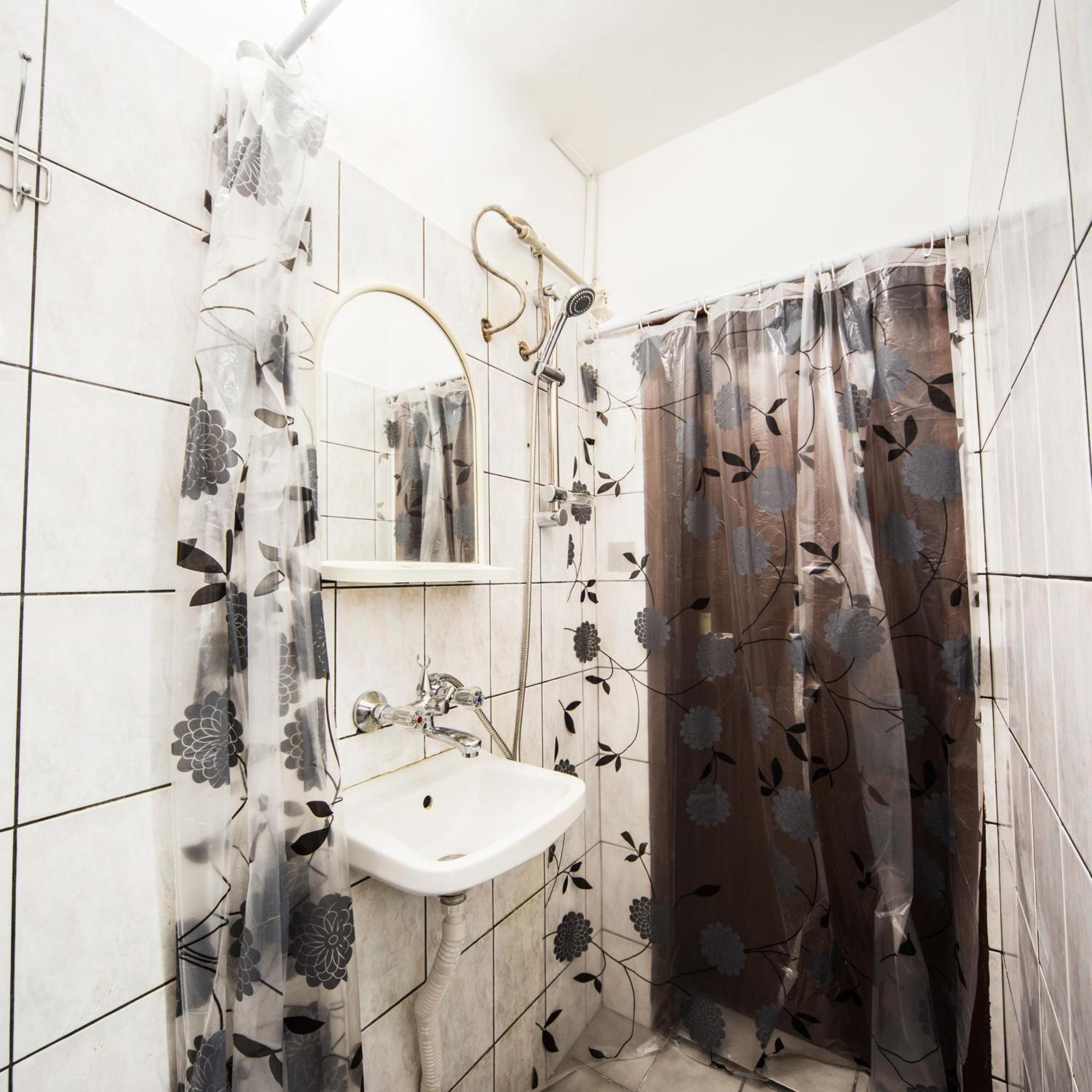 Center - Basic Flat - 10 Min To The Beach Apartamento Burgas Exterior foto