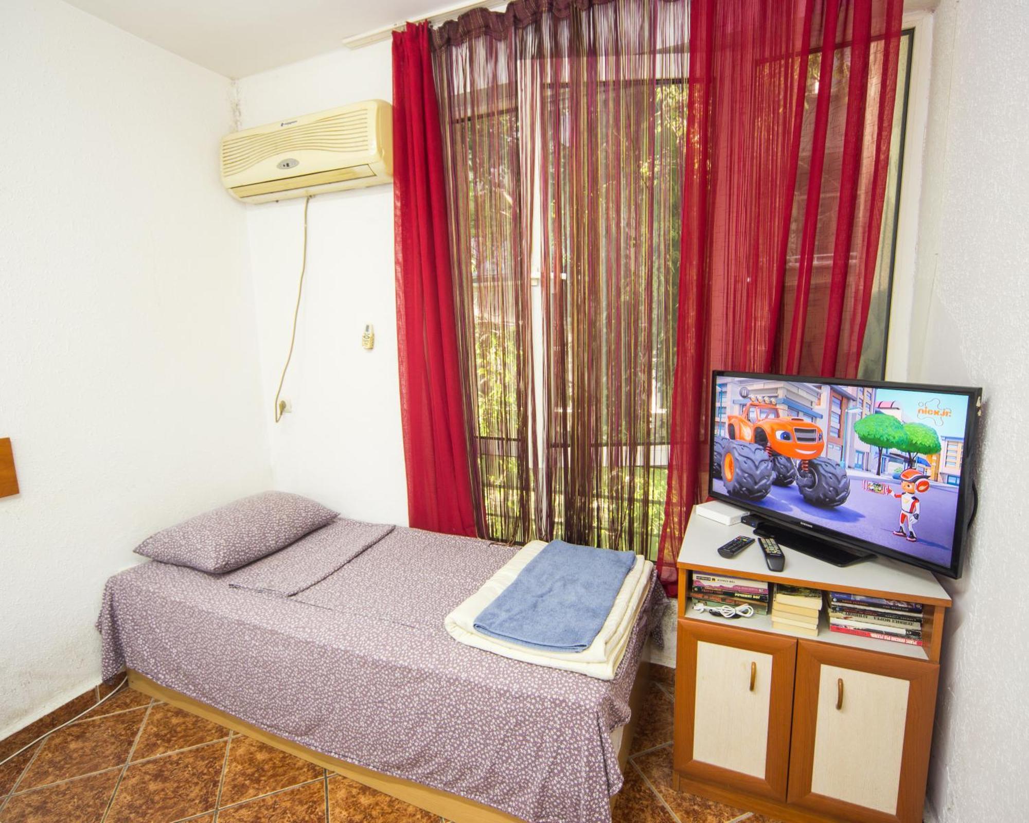 Center - Basic Flat - 10 Min To The Beach Apartamento Burgas Exterior foto