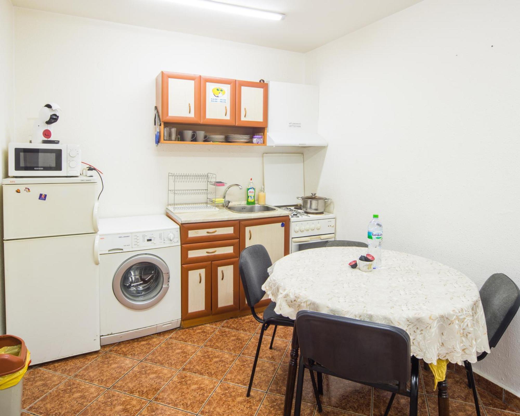 Center - Basic Flat - 10 Min To The Beach Apartamento Burgas Exterior foto